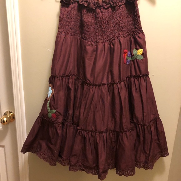 Skirt - Picture 3 of 3